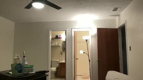 Lizzy online show from January 16, 2026, 1:31 am