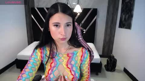 Lizzy SCHEDULE BROADCASTING Monday-Saturday 11am4pm Colombia online show from February 5, 2025, 4:58 pm