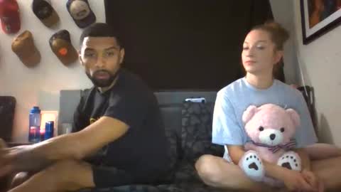 Lizzie Vonn online show from April 26, 2026, 12:14 pm