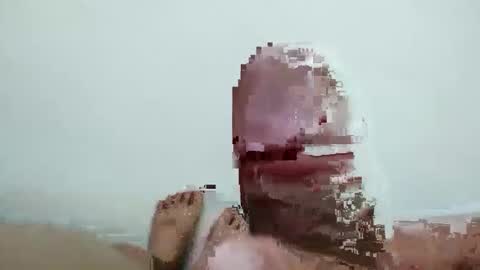 llee80776 online show from February 24, 2026, 6:17 pm