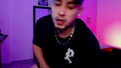 lliamm 2 online show from May 17, 2026, 5:05 am