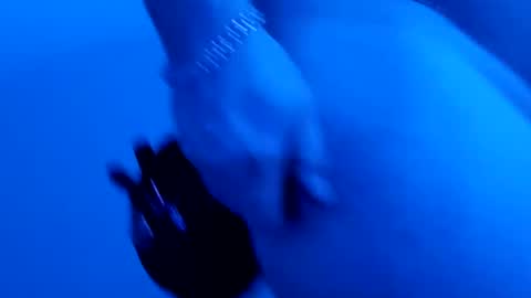 Snapshot of lllortx chatting on February 9, 2025, 3:56 pm lllortx online show from February 9, 2025, 3:56 pm