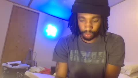 Snapshot of lmlowr9399 chatting on April 24, 2026, 5:32 am mrBigdick online show from April 24, 2026, 5:32 am