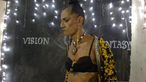 LA LOBA online show from December 22, 2024, 1:45 am