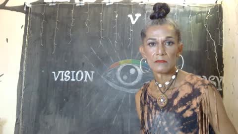 LA LOBA online show from January 2, 2025, 6:45 pm