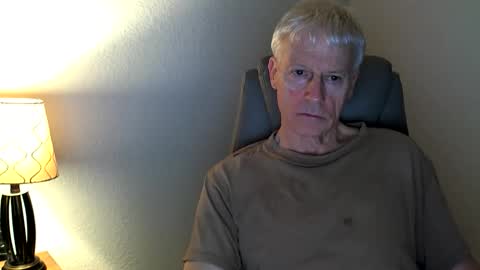 Loco Joe online show from April 4, 2026, 9:40 am