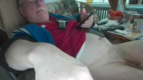 loewe39238 online show from January 19, 2025, 3:10 pm