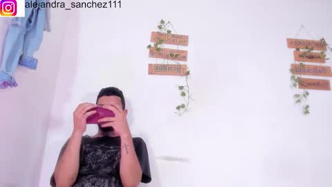 Snapshot of logan_cathateja999 chatting on March 22, 2026, 6:44 pm logan_cathateja999 online show from March 22, 2026, 6:44 pm