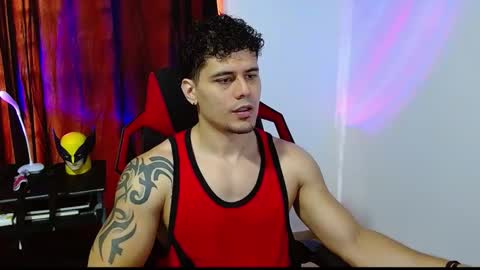 Snapshot of loganandrwz chatting on February 25, 2026, 5:33 pm Loganandrwz online show from February 25, 2026, 5:33 pm