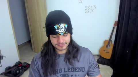 Snapshot of loganhot22 chatting on May 14, 2026, 8:43 am Logan online show from May 14, 2026, 8:43 am