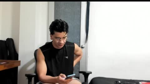 Snapshot of logannick chatting on September 10, 2025, 7:41 am Logan online show from September 10, 2025, 7:41 am