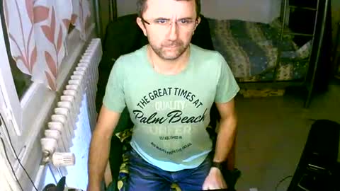 Snapshot of lokoum39 chatting on January 5, 2025, 6:13 pm lokoum39 online show from January 5, 2025, 6:13 pm