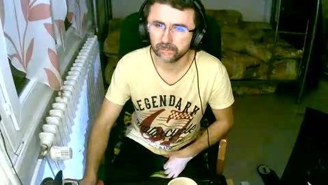 Snapshot of lokoum39 chatting on January 14, 2025, 5:34 pm lokoum39 online show from January 14, 2025, 5:34 pm