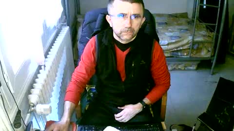 Snapshot of lokoum39 chatting on January 23, 2025, 3:54 pm lokoum39 online show from January 23, 2025, 3:54 pm