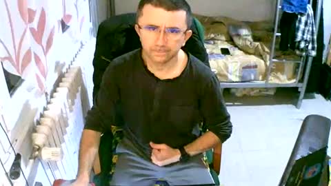 Snapshot of lokoum39 chatting on February 3, 2025, 1:09 am lokoum39 online show from February 3, 2025, 1:09 am