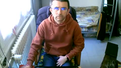 Snapshot of lokoum39 chatting on March 4, 2025, 12:55 pm lokoum39 online show from March 4, 2025, 12:55 pm