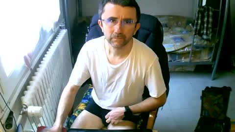 Snapshot of lokoum39 chatting on March 7, 2025, 9:29 am lokoum39 online show from March 7, 2025, 9:29 am