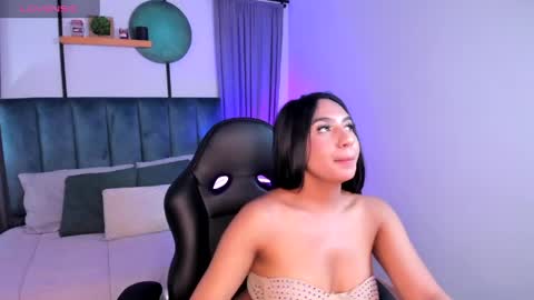 Snapshot of lola_12_ chatting on May 7, 2026, 2:55 pm Lola online show from May 7, 2026, 2:55 pm
