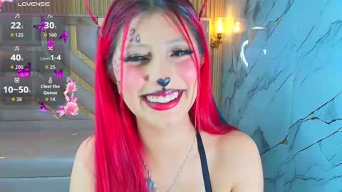 Snapshot of lola_bonnie_r chatting on October 4, 2025, 7:56 pm Lola online show from October 4, 2025, 7:56 pm