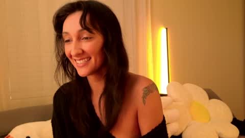 lola_la_lita online show from April 10, 2026, 6:23 pm