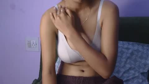 Snapshot of lolaa_darling chatting on March 16, 2026, 5:24 am lolaa online show from March 16, 2026, 5:24 am