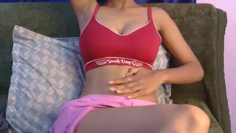 lolaa online show from June 3, 2026, 12:08 pm