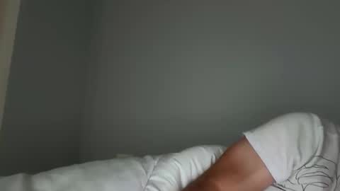Snapshot of lolaandresbis chatting on May 1, 2026, 12:54 pm lolaandresbis online show from May 1, 2026, 12:54 pm