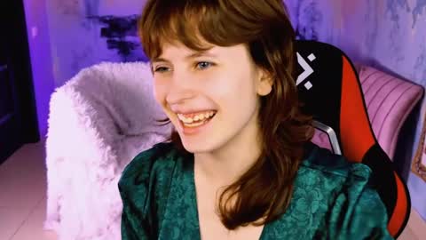 Snapshot of lolaasmus chatting on May 15, 2026, 3:19 pm I consider myself the god Loki but life just calls me LOL online show from May 15, 2026, 3:19 pm
