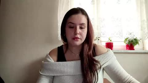 Lola online show from March 30, 2026, 8:37 am