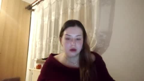 Lola online show from April 7, 2026, 8:31 pm