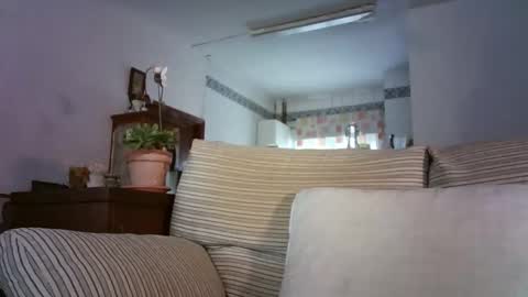 LOLA HUESO y ERIC online show from February 10, 2026, 9:02 am