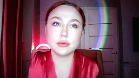 Lola online show from September 26, 2025, 1:15 pm
