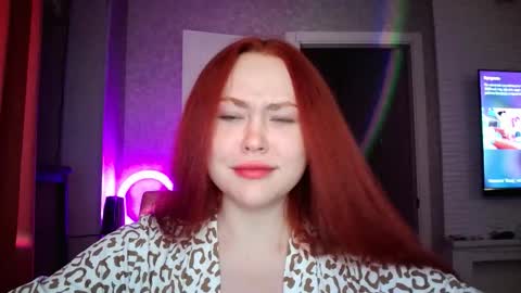 Lola online show from October 9, 2025, 7:34 pm