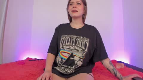 Snapshot of lolap_ chatting on December 6, 2024, 11:25 pm Lola online show from December 6, 2024, 11:25 pm