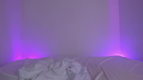 Snapshot of lolap_ chatting on February 12, 2025, 2:03 am Lola online show from February 12, 2025, 2:03 am