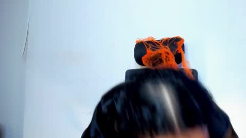 lolareyes1 online show from October 11, 2025, 9:35 pm