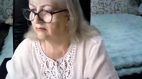 LolkaAlyss online show from October 10, 2025, 6:01 am