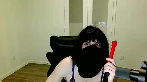 lollagrace online show from February 19, 2026, 5:47 am