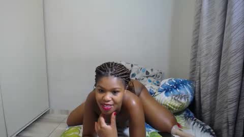 Snapshot of lolly_96 chatting on October 9, 2025, 3:15 am lolly_96 online show from October 9, 2025, 3:15 am