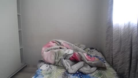 Snapshot of lolly_96 chatting on October 21, 2025, 2:18 pm lolly_96 online show from October 21, 2025, 2:18 pm