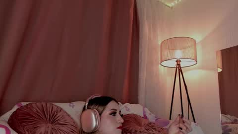 Lolly online show from December 23, 2025, 5:49 am