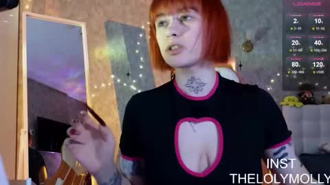 Molli online show from March 3, 2026, 10:10 am