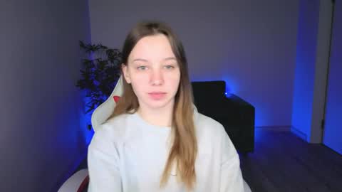 lolytaberry online show from May 11, 2026, 1:33 am