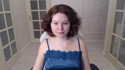 Snapshot of londonmiley chatting on February 27, 2026, 3:23 pm LondonMiley online show from February 27, 2026, 3:23 pm