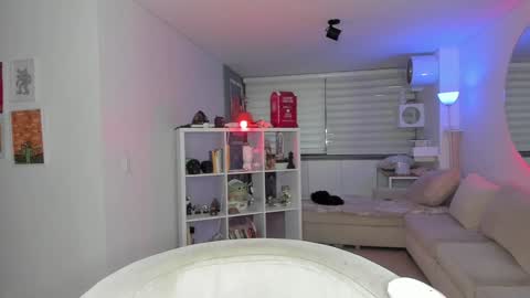 SABRINA online show from January 10, 2025, 11:08 pm