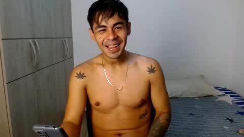 lonelydick2002 online show from November 2, 2025, 4:15 am