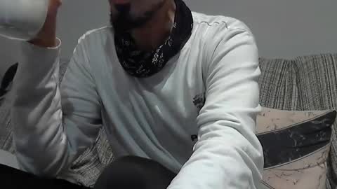 Alejandro Rulitos Twitter longnight55 Intagram 5longnight5 online show from February 1, 2025, 11:06 pm