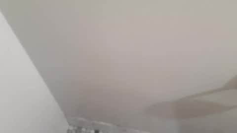 longslong420420 online show from April 13, 2026, 7:19 pm