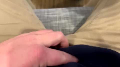 longstick21 online show from December 1, 2025, 7:52 pm