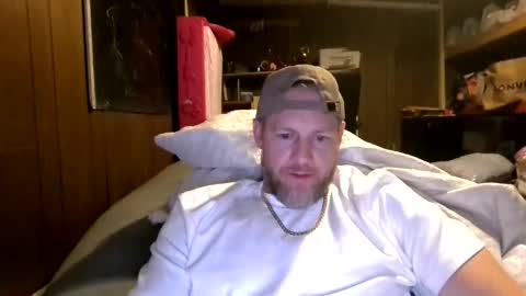 Snapshot of longstrokin8869 chatting on June 10, 2026, 6:01 am Bradsobad88 online show from June 10, 2026, 6:01 am